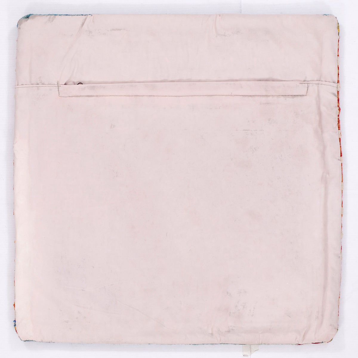 Kilim cushion cover back, 45x45 cm, plain pale pink fabric with neat edge stitching
